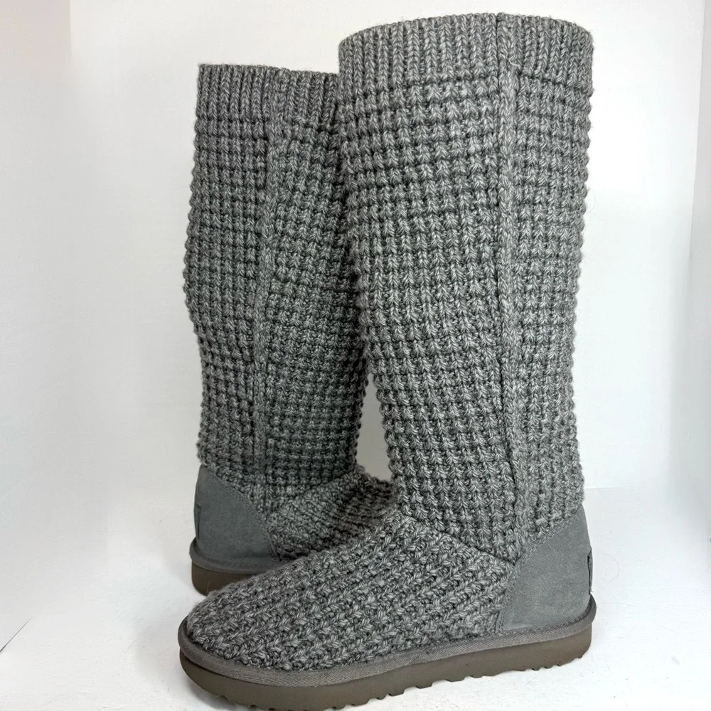 Ugg Classic Solene Tall Gray Knit‎ Women's Boots Women’s Size 8